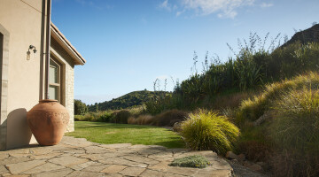 Muriwai Manor - Residential Landscaping - Natural Habitats